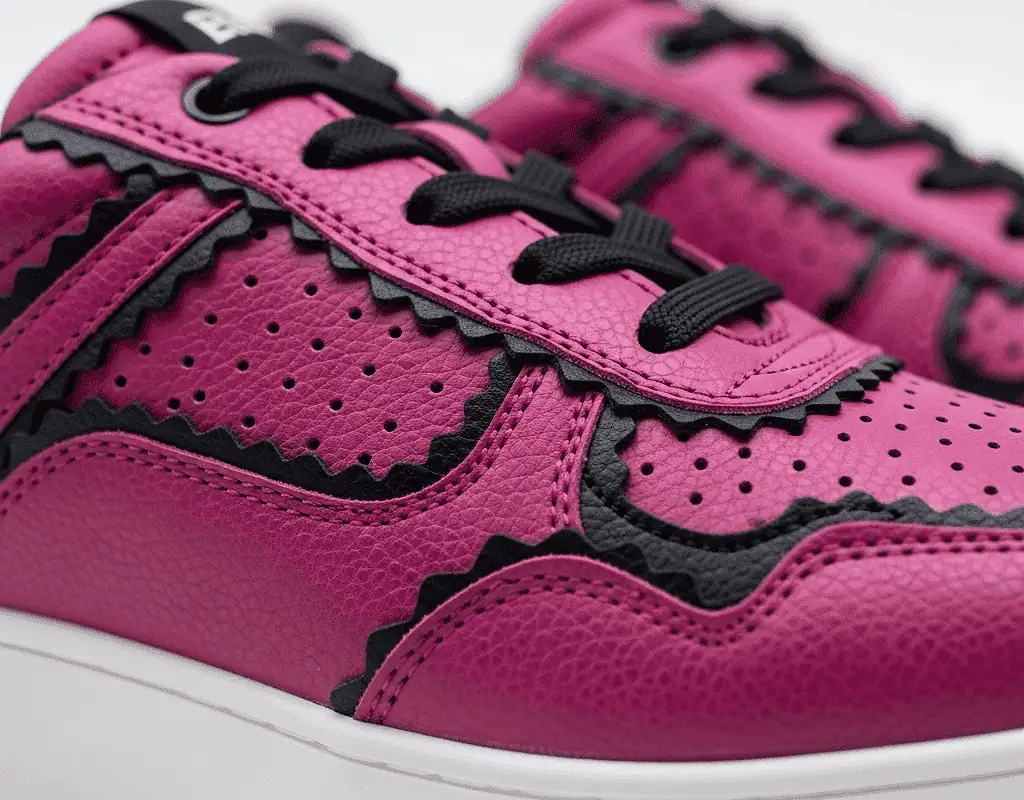 Stylowe sneakersy damskie – must have w twojej szafie